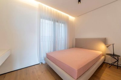 663f6e2b2635ad542d98165f13-luxury-3-bdr-apart