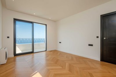 13-new-villa-with-a-pool-and-sea-view-rezevic