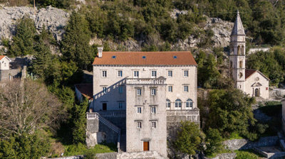 6623ecc206bbd06c245468091-palazzo-zmajevic
