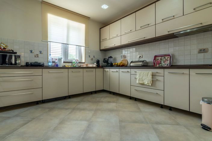 Image No.22-Villa de 4 chambres à vendre à Tivat