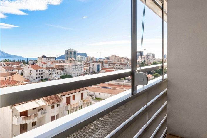 Image No.13-2 Bed Apartment for sale