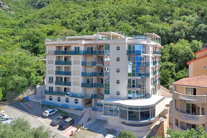 Image No.1-3 Bed Apartment for sale