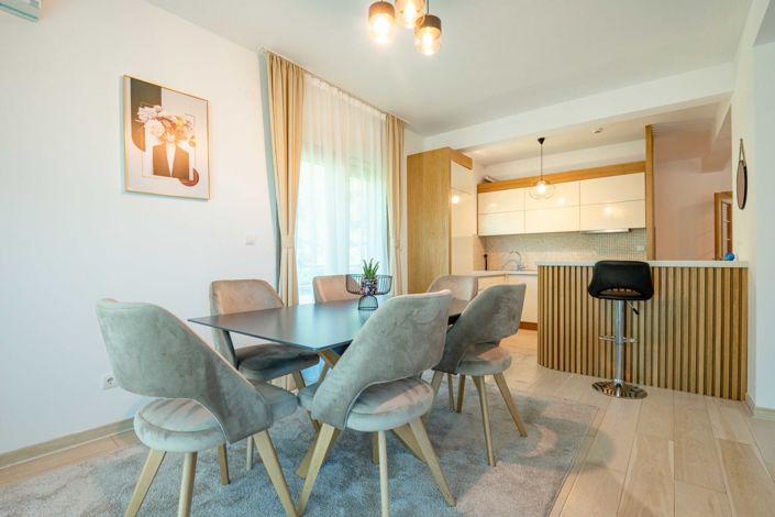 Image No.8-3 Bed Apartment for sale