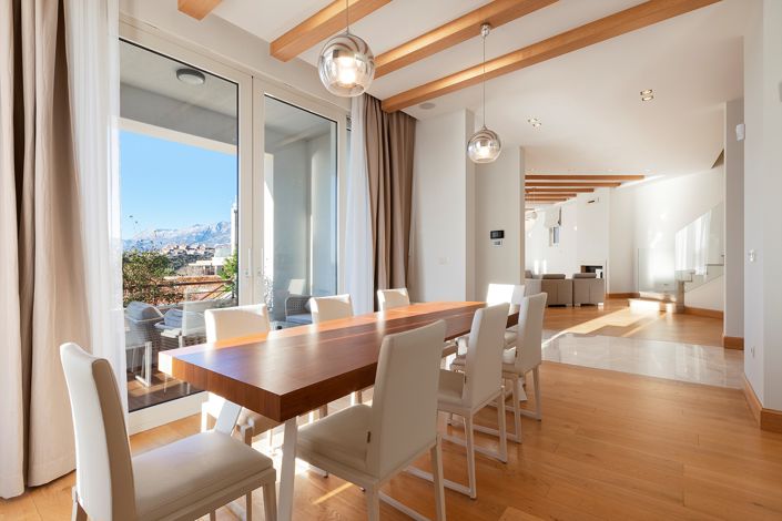 Image No.11-4 Bed Villa for sale