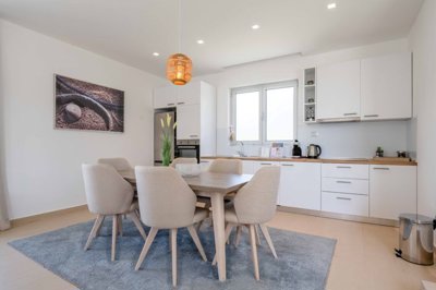 10-villas-in-a-luxury-residential-complex