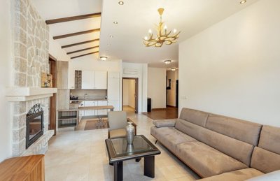 5-three-bedroom-luxury-apartment-in-a-waterfr