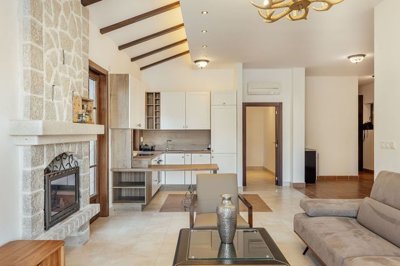 6-three-bedroom-luxury-apartment-in-a-waterfr