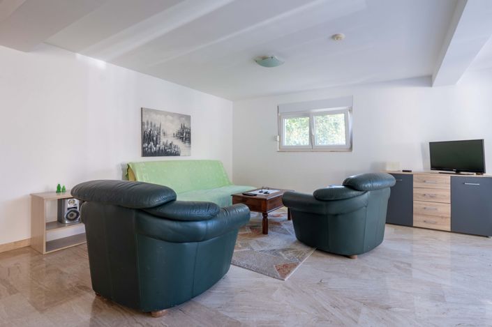 Image No.10-4 Bed Villa for sale