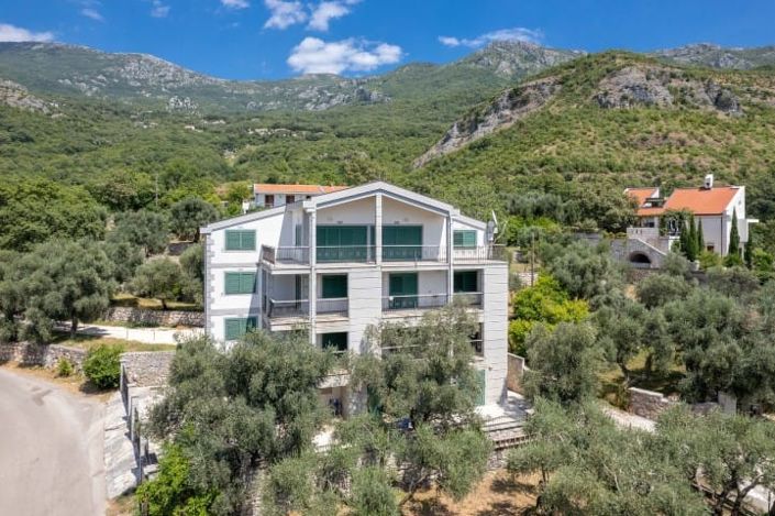 Image No.2-7 Bed Apartment for sale