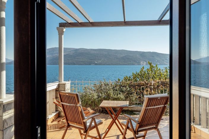 Image No.1-Appartement de 2 chambres à vendre à Herceg Novi