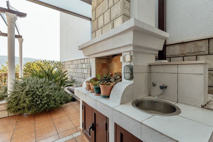 Image No.4-Appartement de 2 chambres à vendre à Herceg Novi