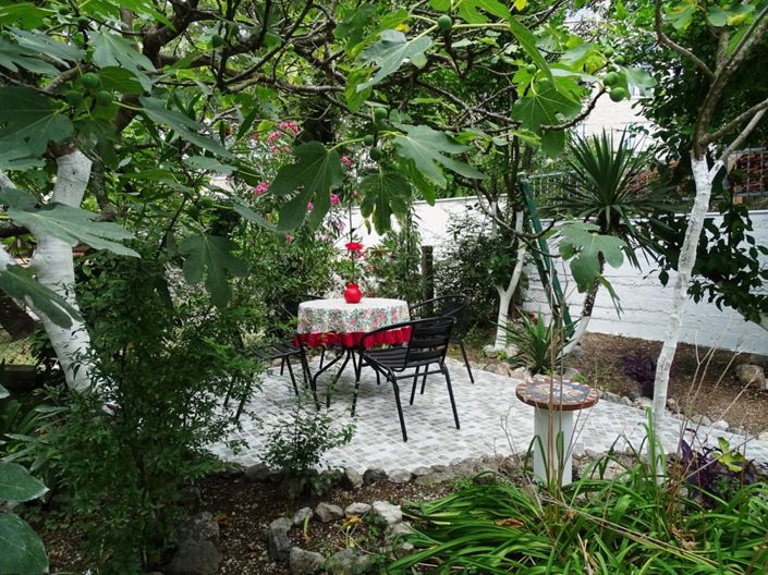 Image No.5-2 Bed House for sale