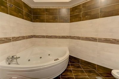 9-3bdr-apartment-on-the-first-line-strp-kotor