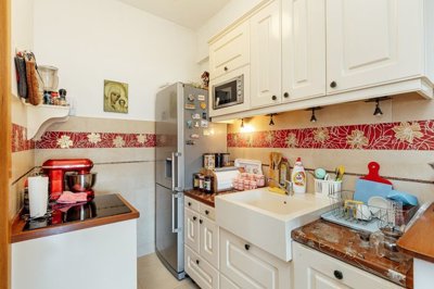 8-furnished-1bdr-apartment-babin-do