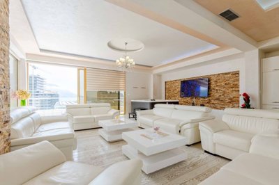 6-two-bedroom-exclusive-apartment-near-the-se