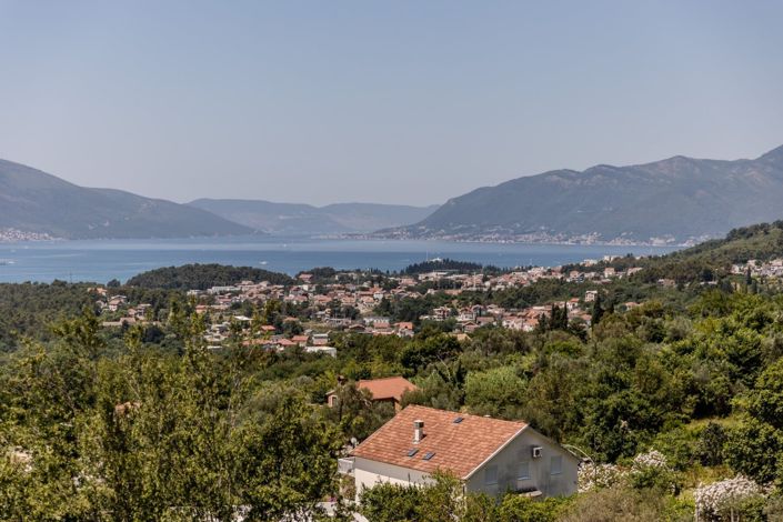 Image No.25-2 Bed House for sale