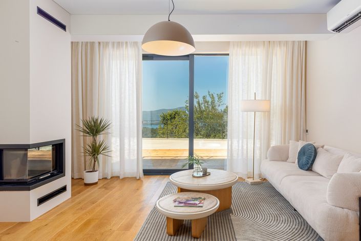 Image No.3-2 Bed House for sale