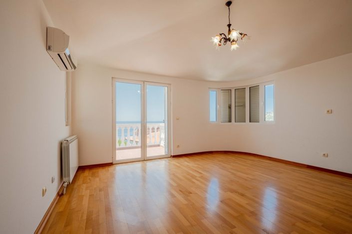 Image No.15-Villa de 8 chambres à vendre à Dobre Vode