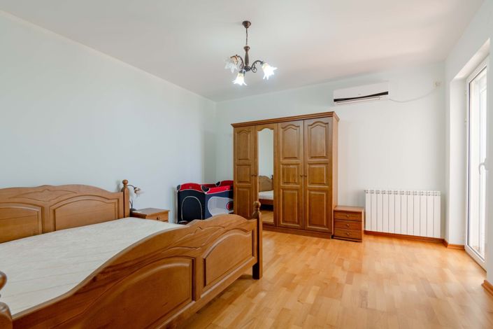 Image No.17-Villa de 8 chambres à vendre à Dobre Vode