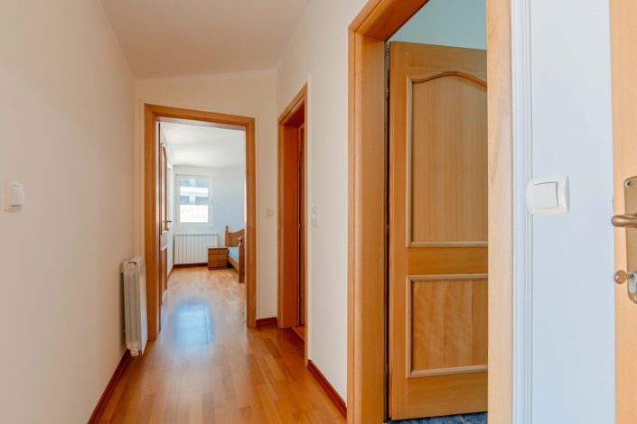 Image No.18-Villa de 8 chambres à vendre à Dobre Vode