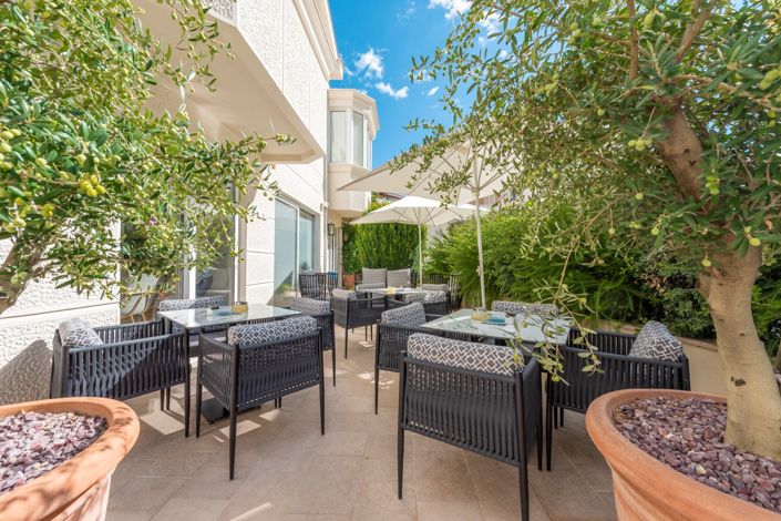 Image No.7-Un hôtel de 9 chambres à vendre à Budva