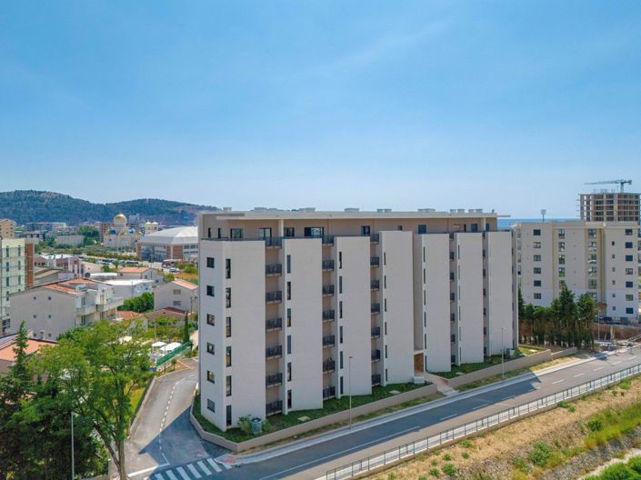 Image No.25-3 Bed Apartment for sale