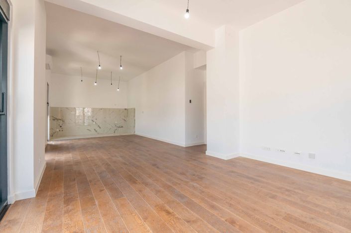 Image No.9-3 Bed Apartment for sale