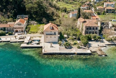 10-kotor-prcanj-an-authentic-mediterranean-st