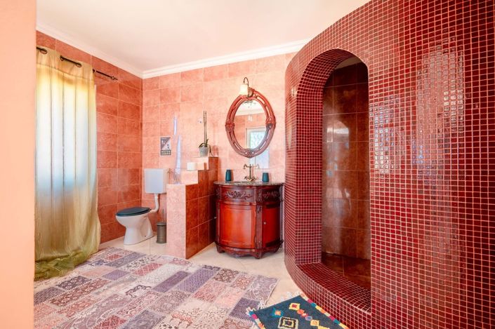 Image No.16-5 Bed Villa for sale