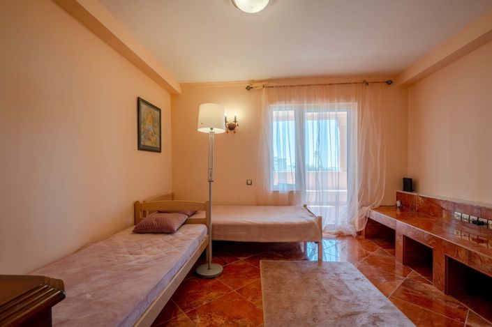 Image No.21-5 Bed Villa for sale