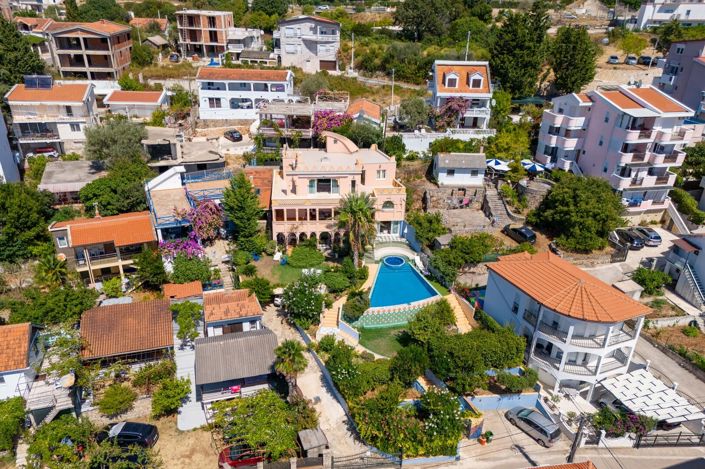 Image No.3-5 Bed Villa for sale