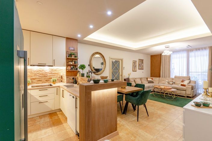 Image No.12-2 Bed Apartment for sale