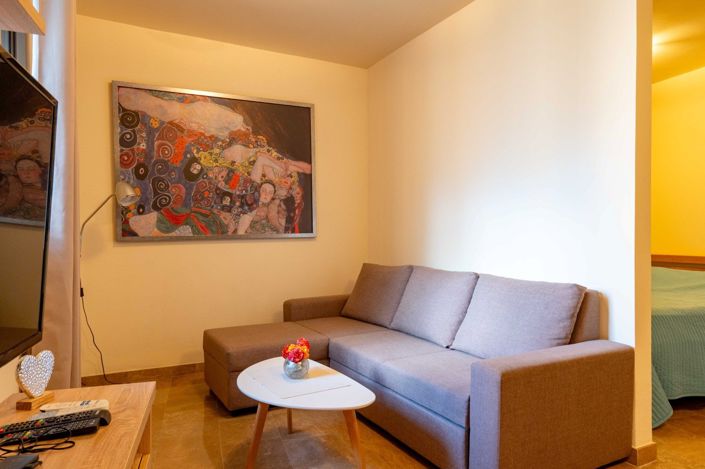 Image No.8-3 Bed Apartment for sale