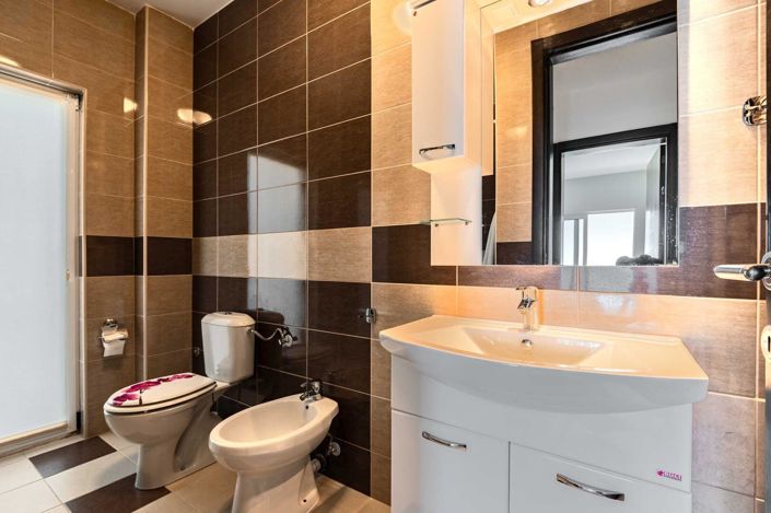 Image No.18-3 Bed Villa for sale