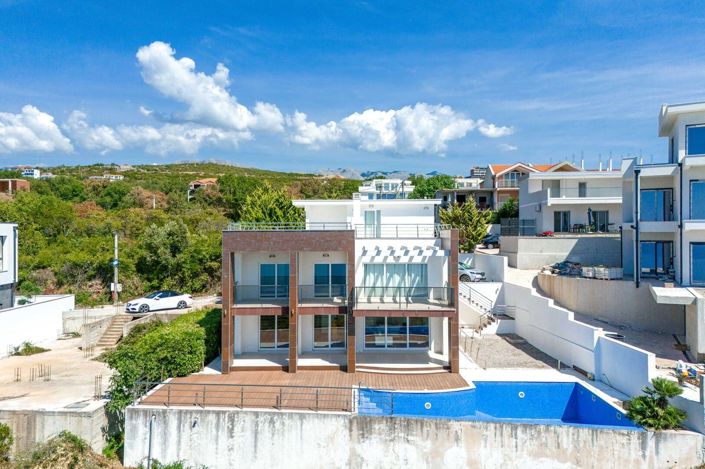 Image No.3-3 Bed Villa for sale