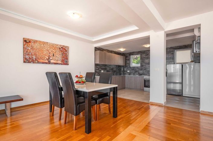 Image No.8-3 Bed Villa for sale