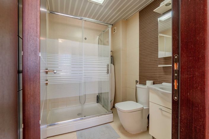 Image No.14-1 Bed Apartment for sale