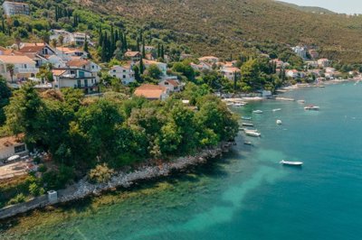 6-urbanized-seafront-land-plot-njivice-herceg