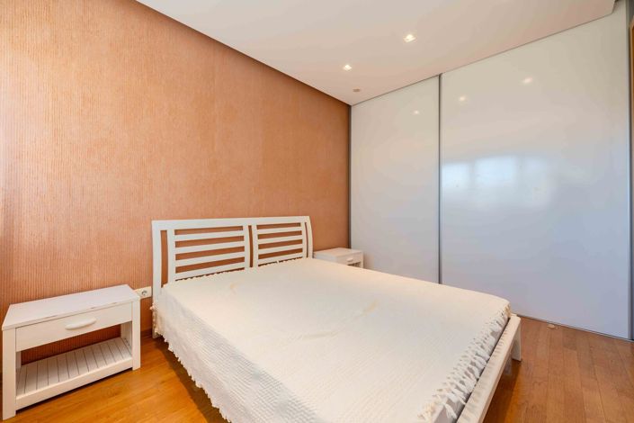 Image No.11-1 Bed Apartment for sale