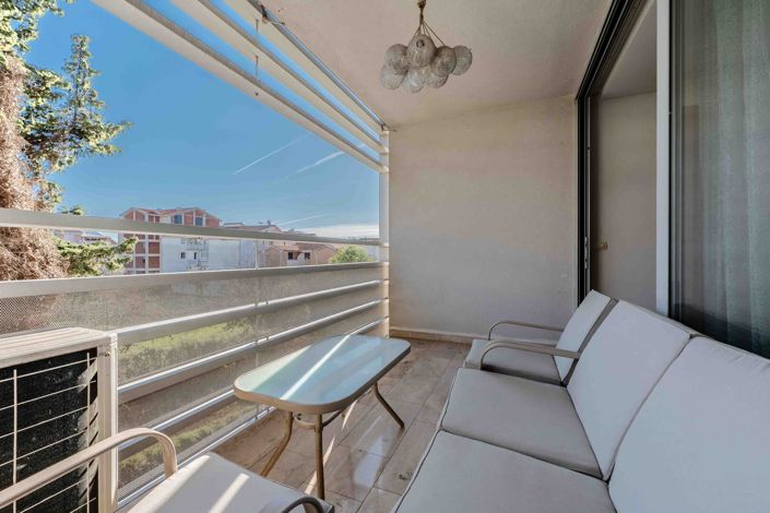 Image No.13-1 Bed Apartment for sale