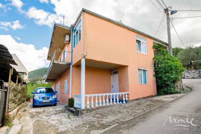 Image No.1-2 Bed House for sale