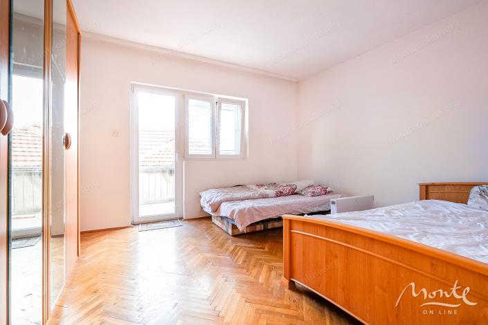 Image No.16-2 Bed House for sale