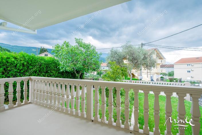 Image No.14-4 Bed House for sale