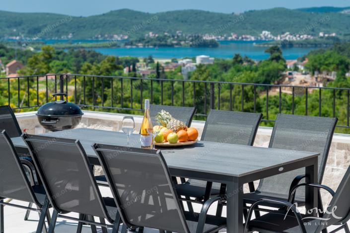 Image No.22-Villa de 4 chambres à vendre à Tivat