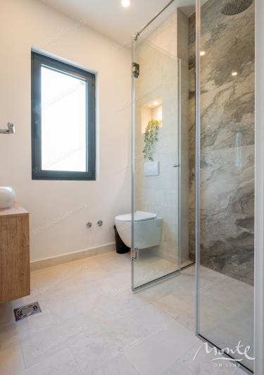 Image No.23-Villa de 4 chambres à vendre à Tivat