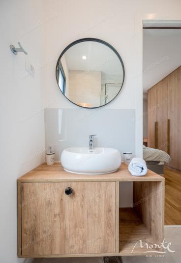 Image No.28-Villa de 4 chambres à vendre à Tivat