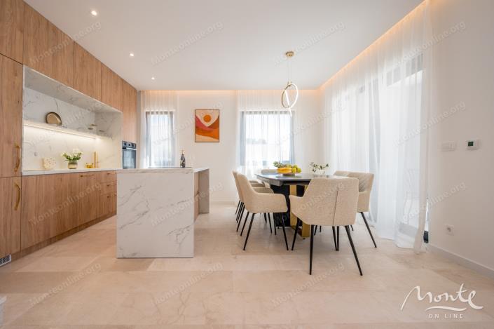 Image No.35-Villa de 4 chambres à vendre à Tivat