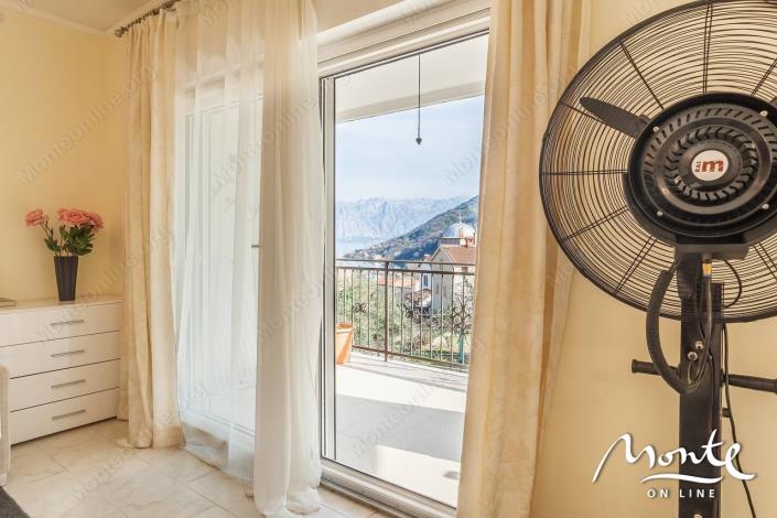 Image No.5-3 Bed Townhouse for sale