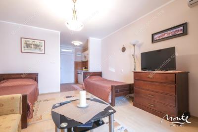 vash-ugolok-raya-v-krashichi-unikalnaya-studiya-s-panoramnym-vidom-na-more_10