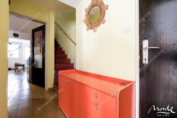 Image No.24-4 Bed Townhouse for sale